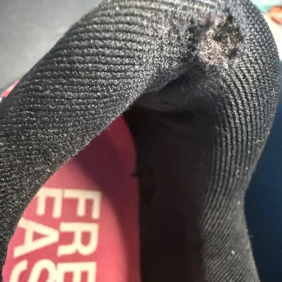 On Running Cloudmonster Hyper W 9.5 running shoe in Iron/Black-with green, pink - Picture 6 of 15